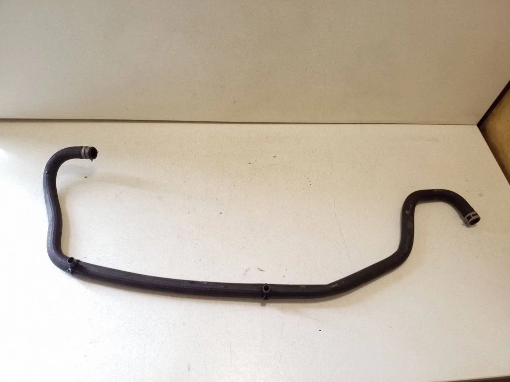 Engine coolant pipe/hose – Tesla Model S (2012-)