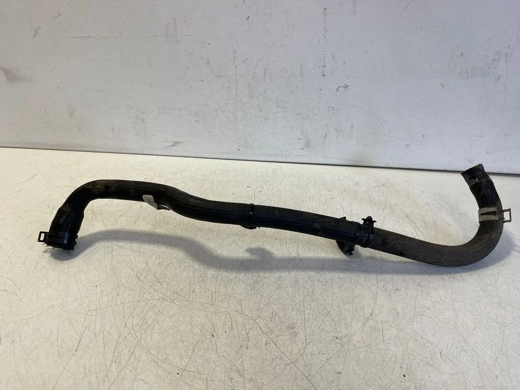 Engine coolant pipe/hose 106668600B – Tesla Model S (2012-)