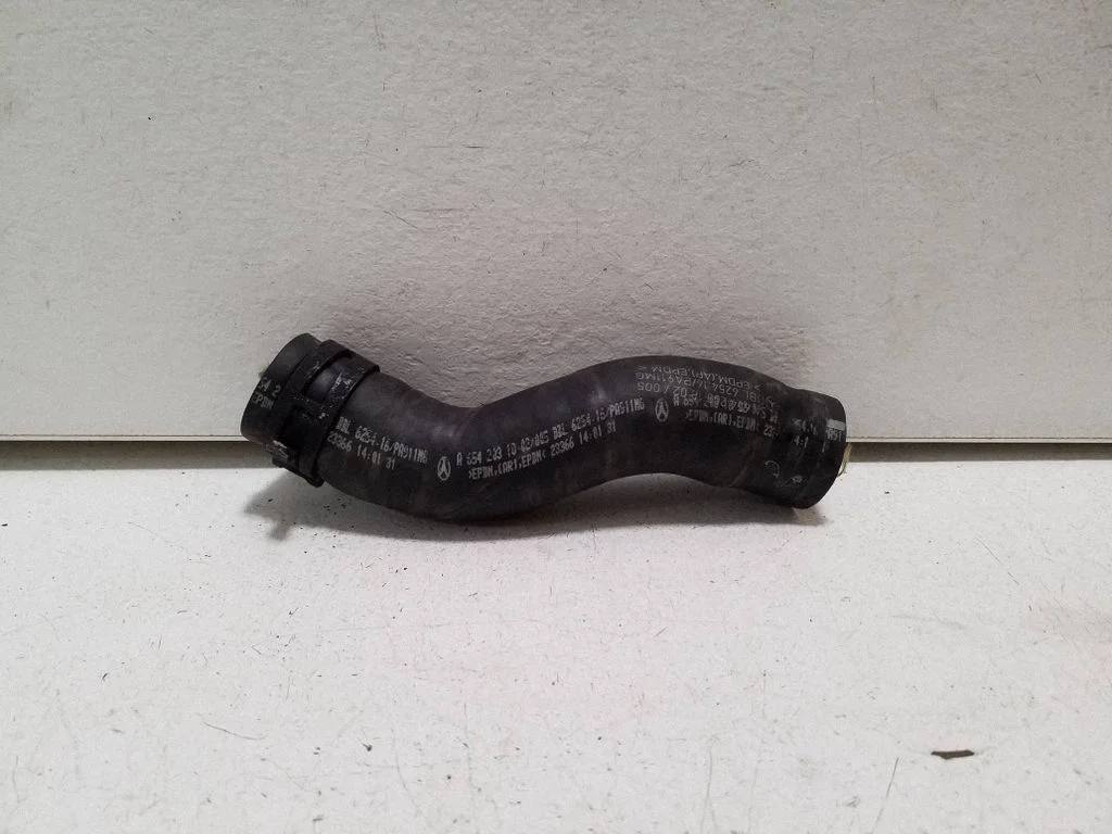 Engine coolant pipe/hose A6542031802