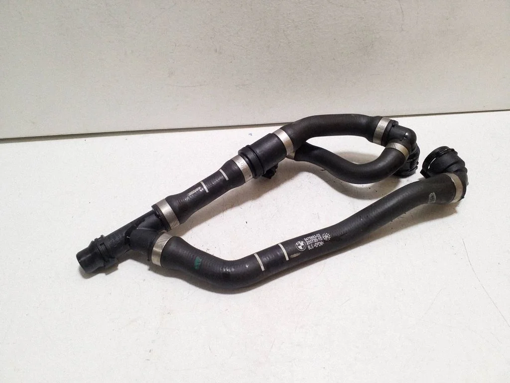 Motora dzesēšanas caurule (-es)/šļūtene (-es) 9475683