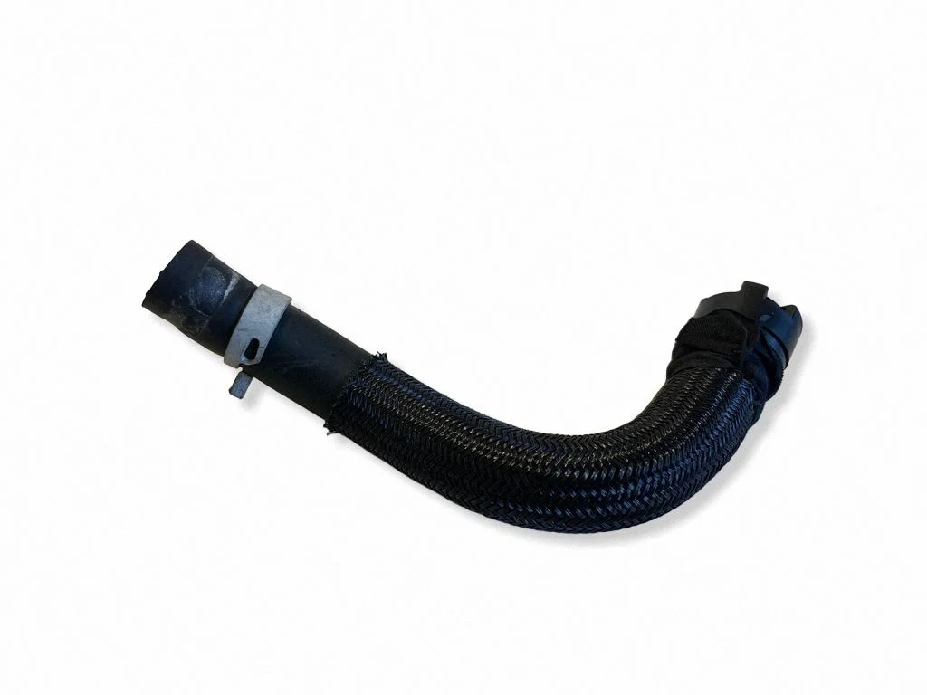 Engine coolant pipe/hose