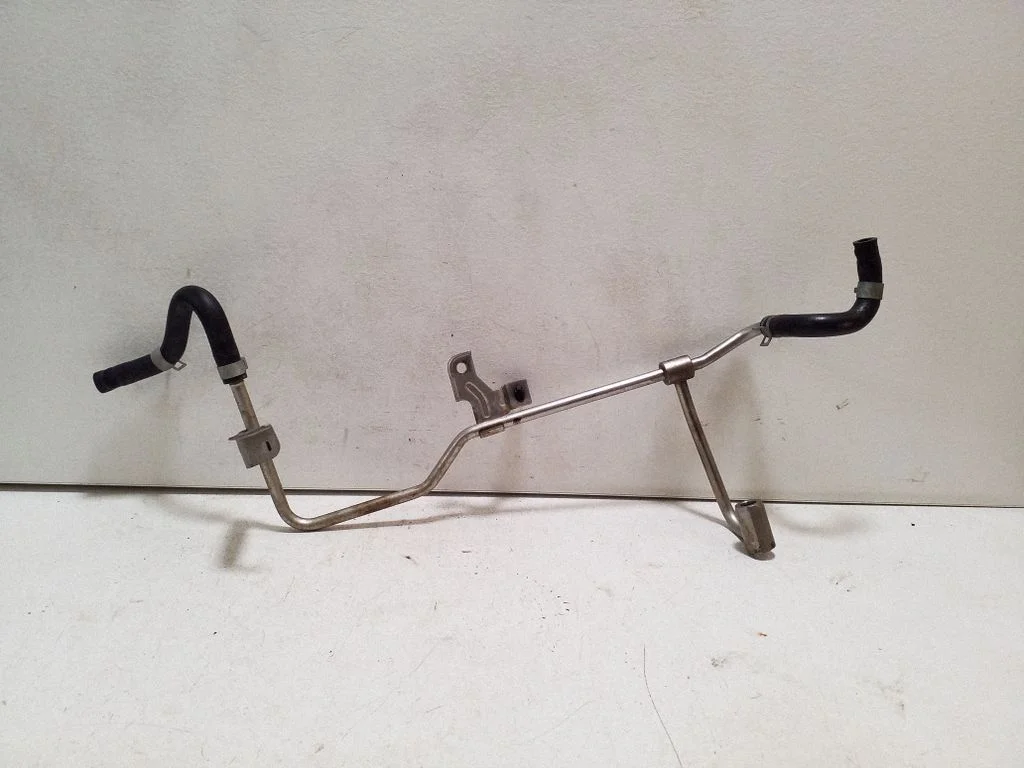 Engine coolant pipe/hose 25451H8410