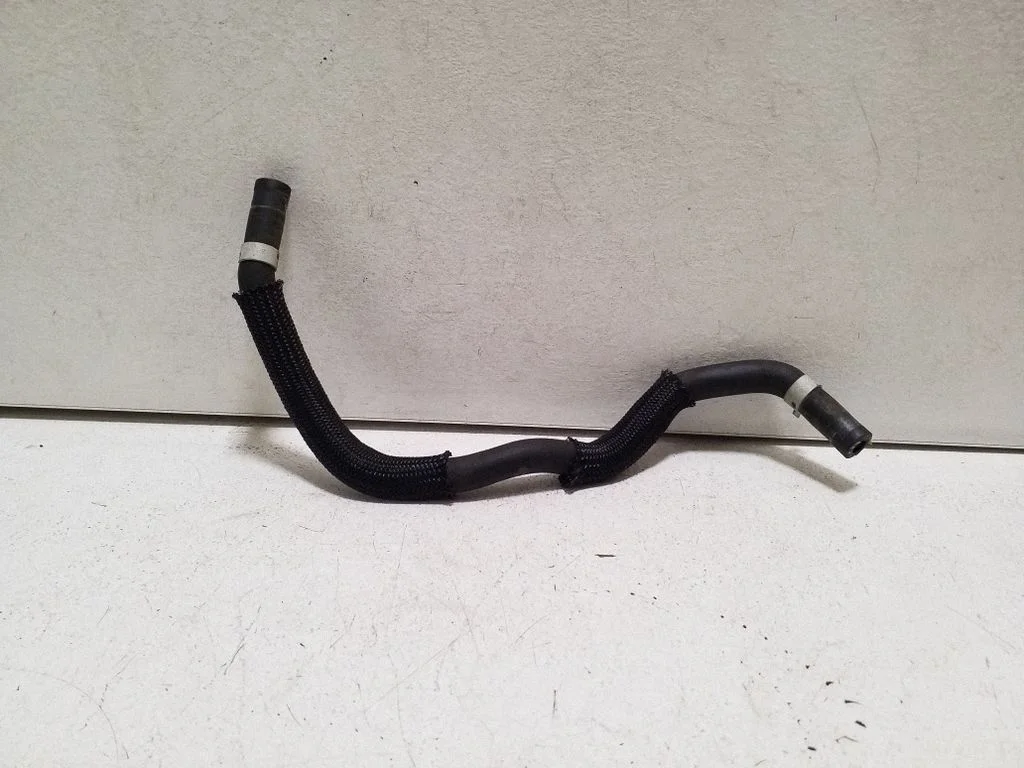 Engine coolant pipe/hose 16281F3030