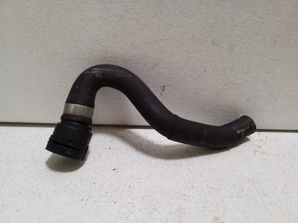 Engine coolant pipe/hose 5Q0122101S