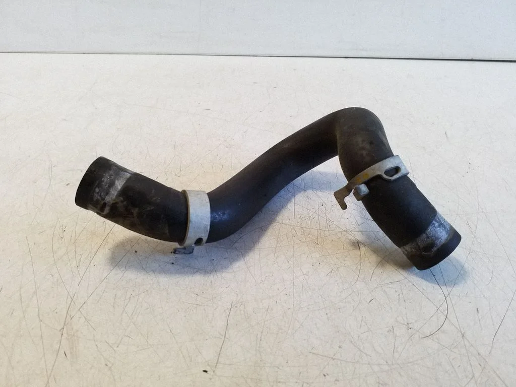 Engine coolant pipe/hose G922CF4010