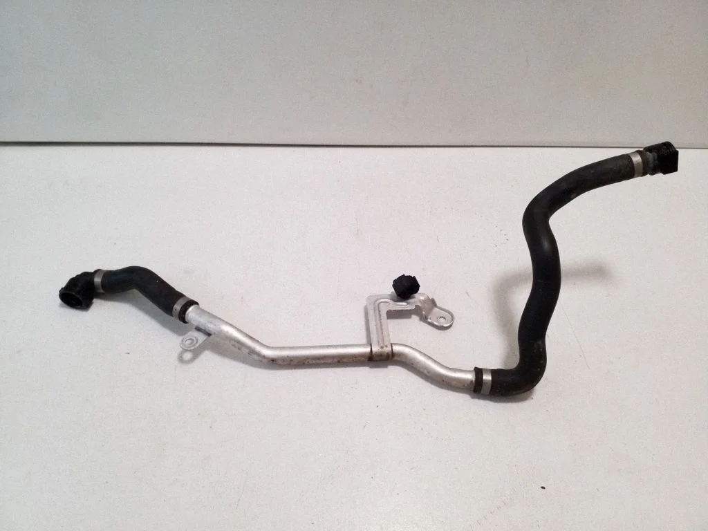 Engine coolant pipe/hose – BMW 3 Series G20 G21 (2019-)