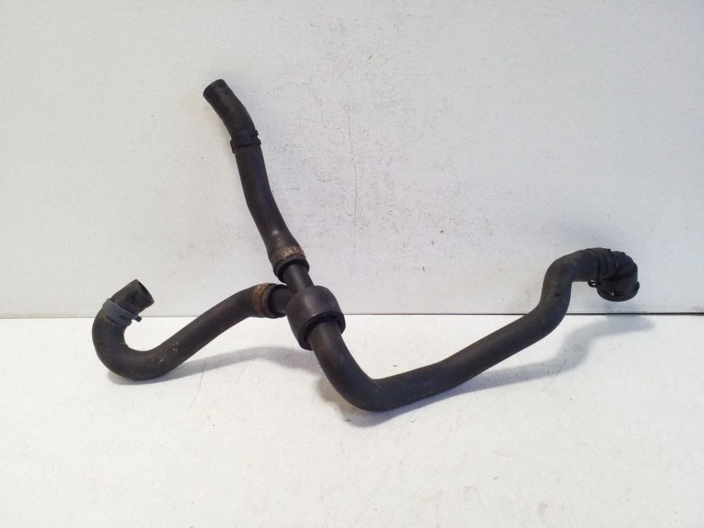 Engine coolant pipe/hose 5QF122051BB