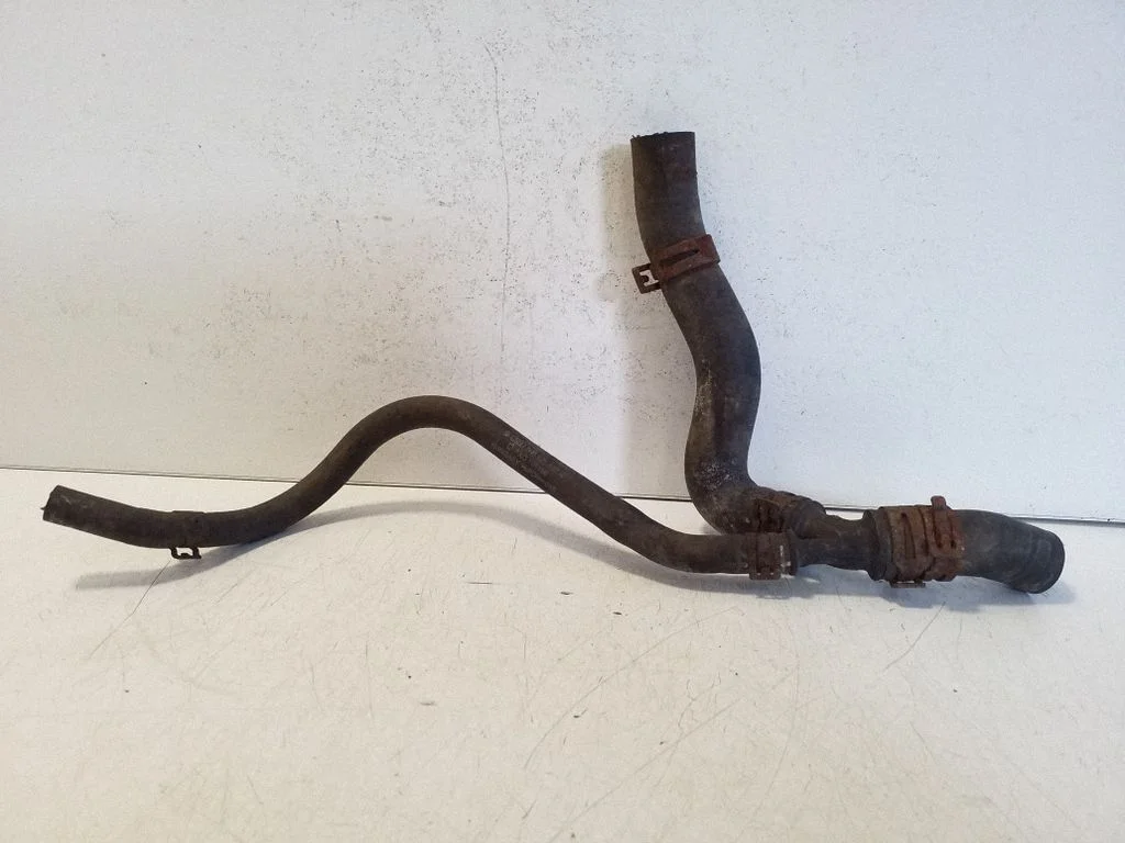 Engine coolant pipe/hose 7H0121447A