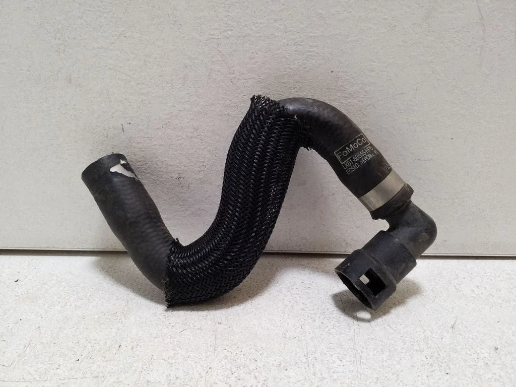 Engine coolant pipe/hose LX618B555HPB