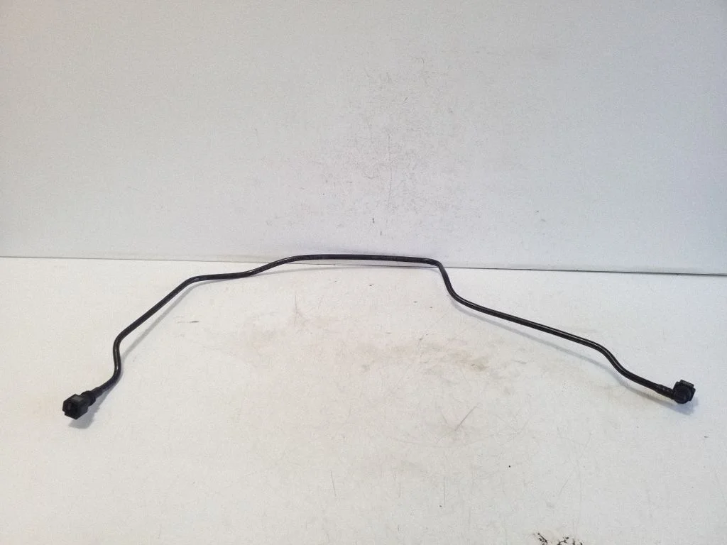 Engine coolant pipe/hose AB398W005AC