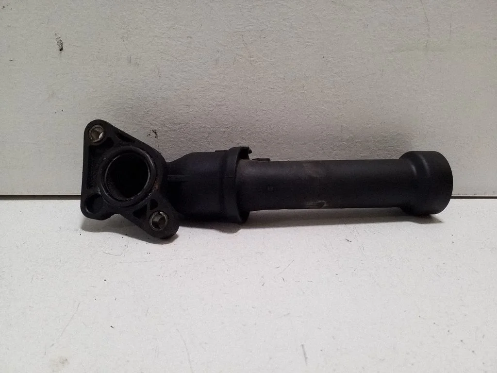 Engine coolant pipe/hose 6C1Q8B535AF