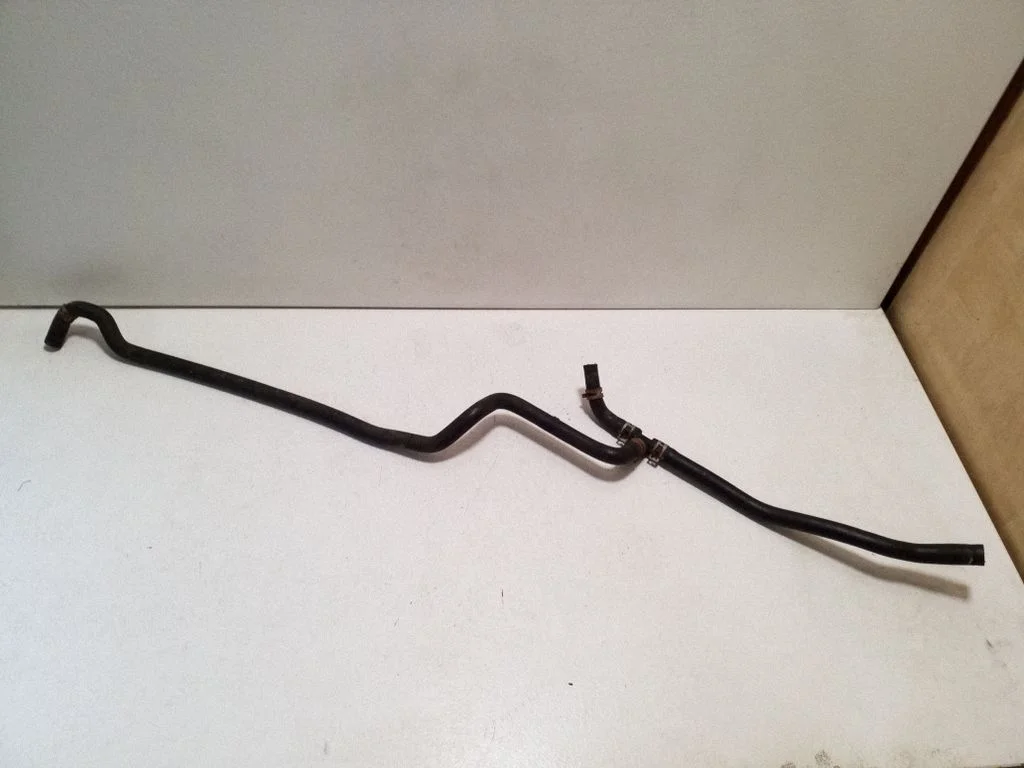 Engine coolant pipe/hose 16280F2050B