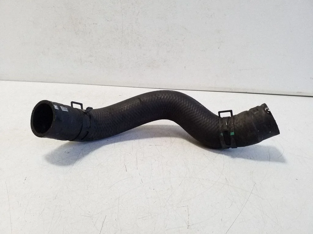 Engine coolant pipe/hose – Mitsubishi L200 (2015-)