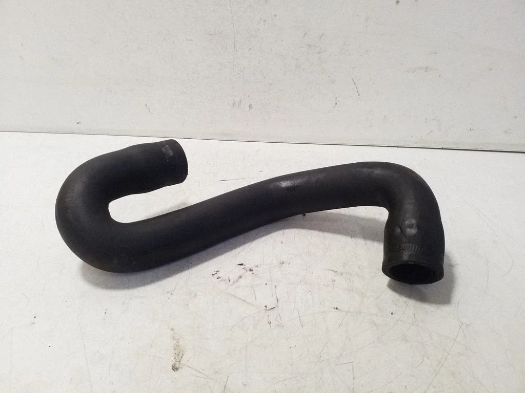 Przewody układu chłodzenia silnika 90573847 – Opel Astra G (1998-2009)