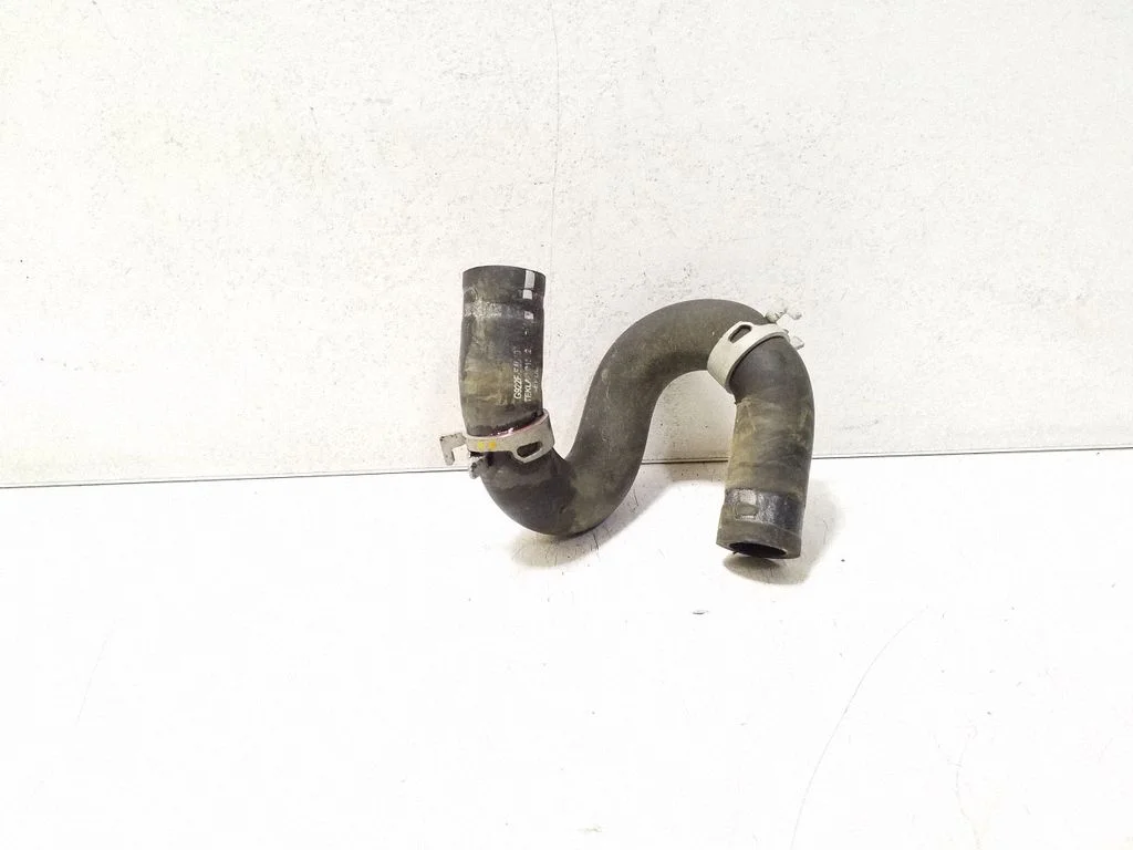 Engine coolant pipe/hose G922FF4010
