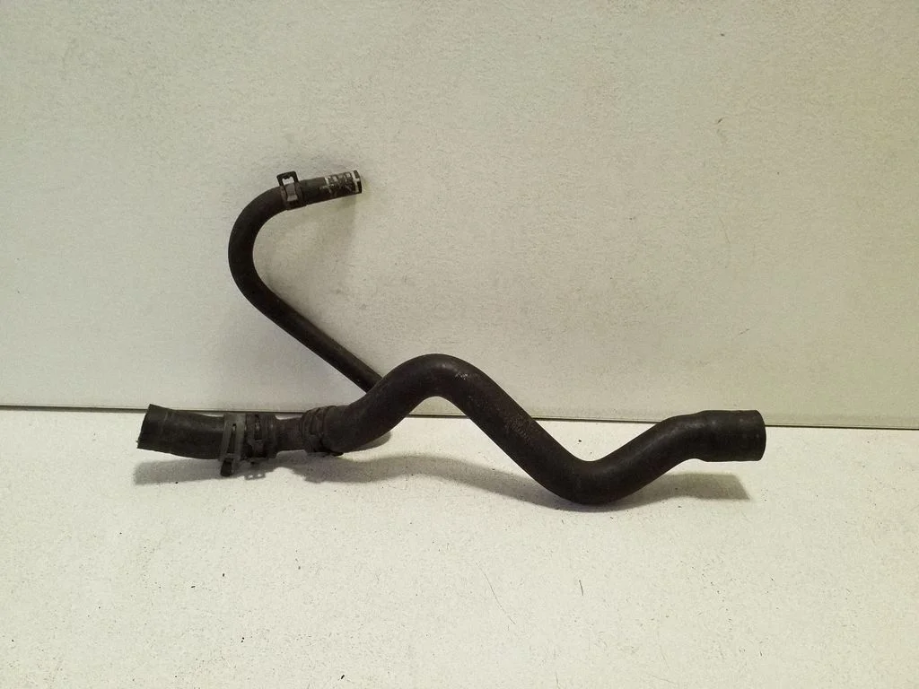 Engine coolant pipe/hose 1J0122157E