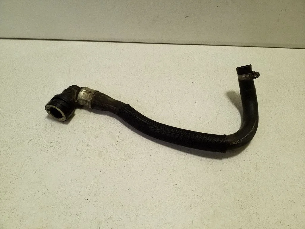 Engine coolant pipe/hose 9475847