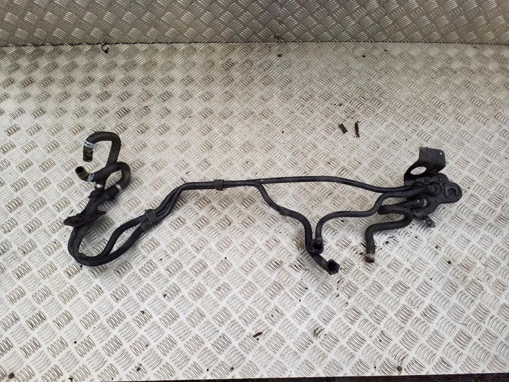 Engine coolant pipe/hose 31439754
