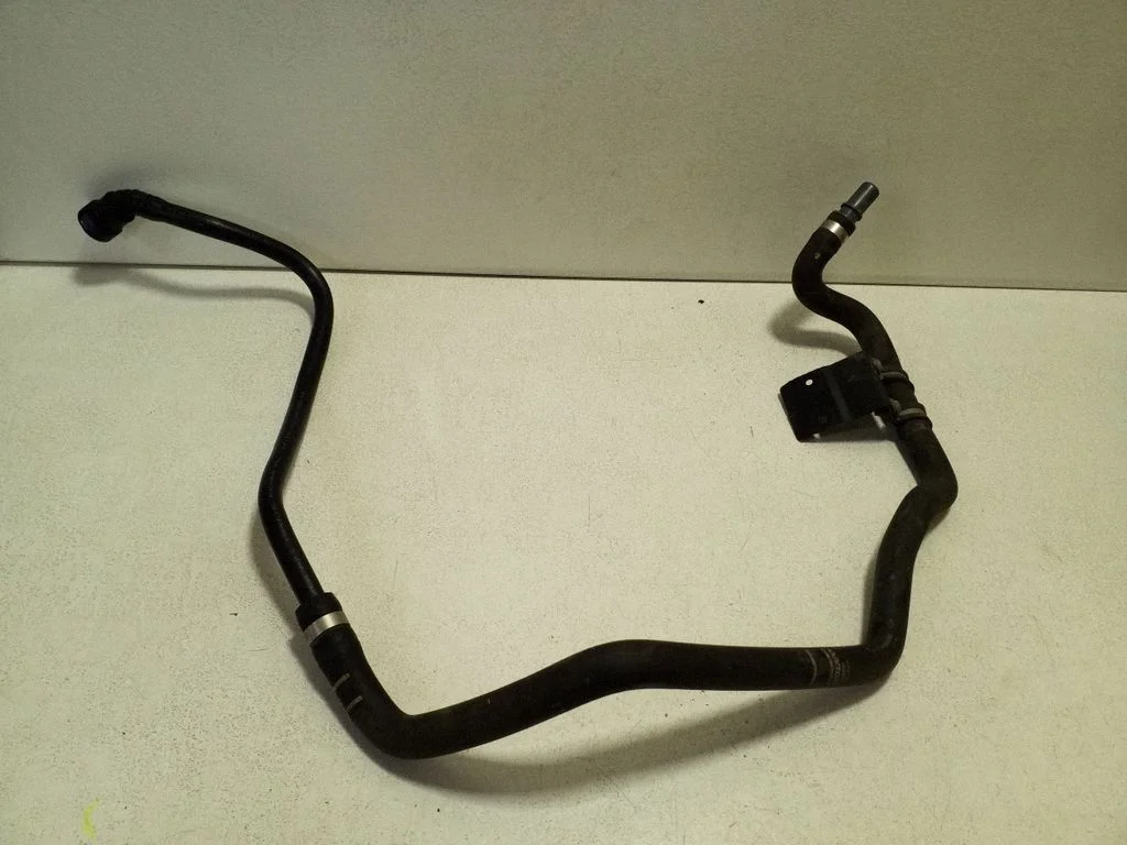 Engine coolant pipe/hose 31368151