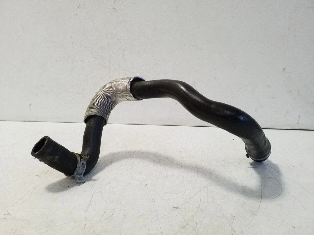 Engine coolant pipe/hose 31368146