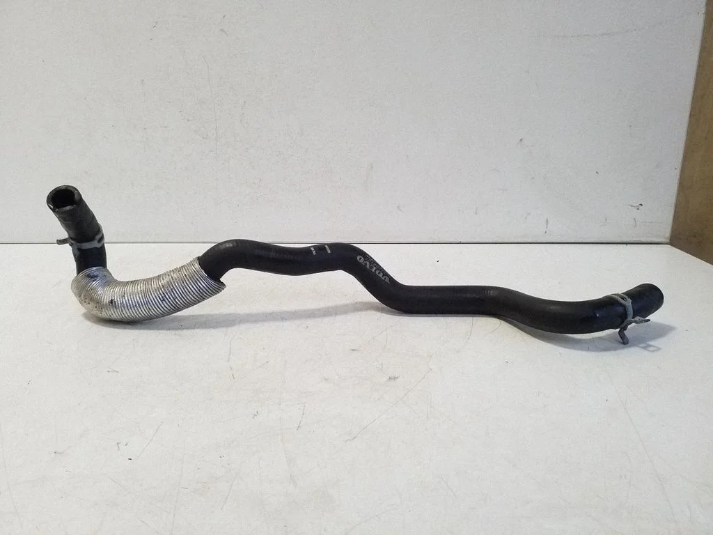 Engine coolant pipe/hose 31368127