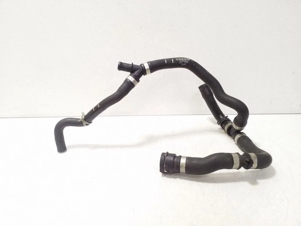 Engine coolant pipe/hose 31474652