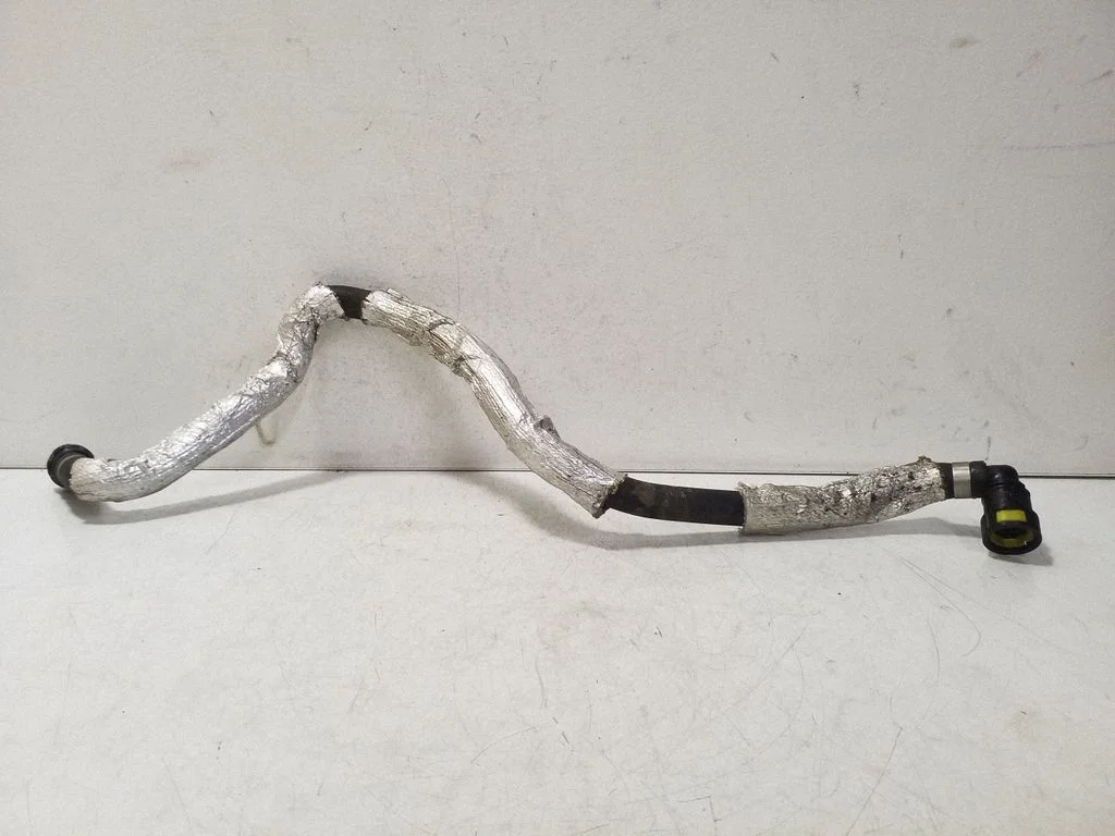 Engine coolant pipe/hose 31368321