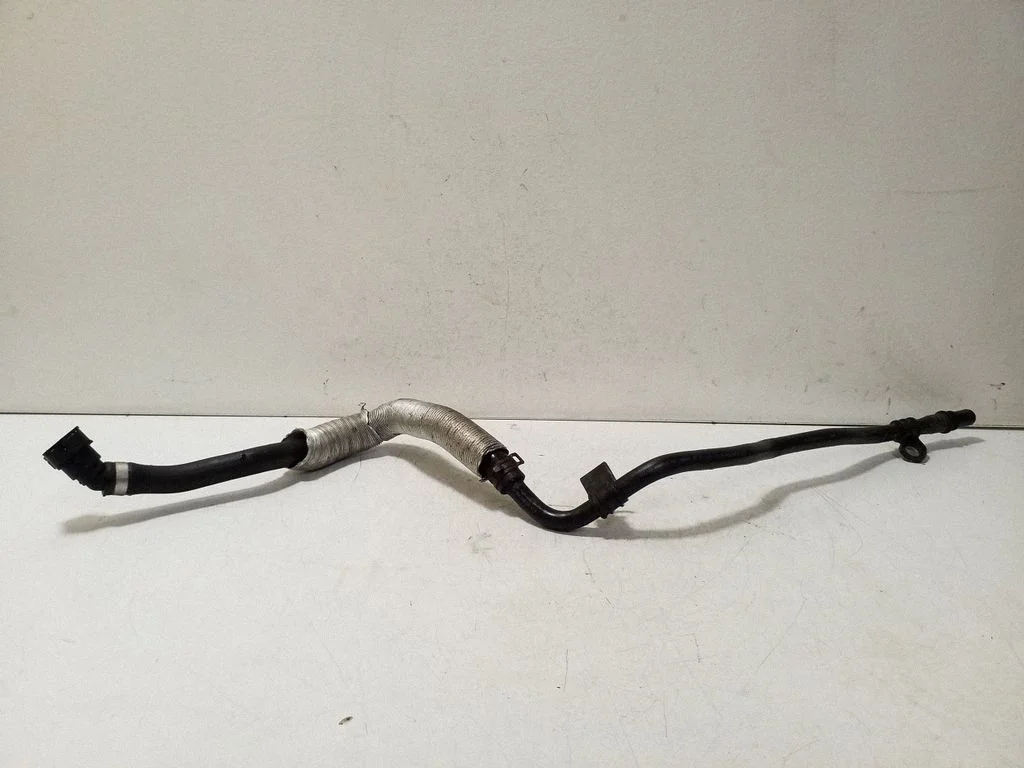 Engine coolant pipe/hose 31368149