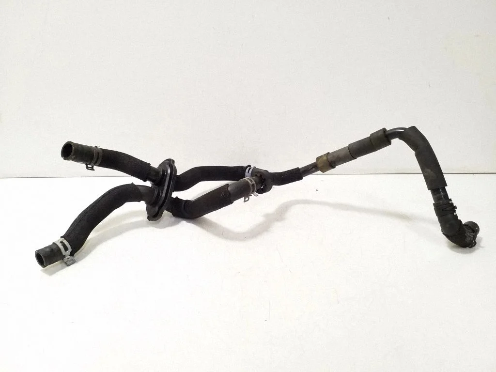 Engine coolant pipe/hose 4KL819552A