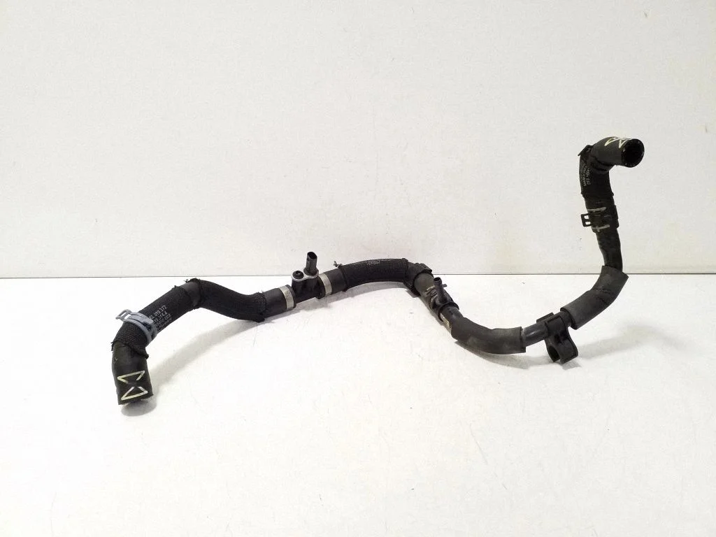 Engine coolant pipe/hose 4KL819372
