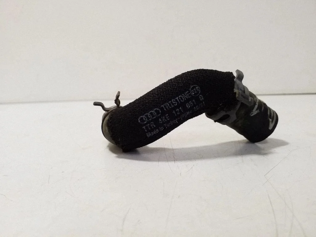Engine coolant pipe/hose 4KE121051Q