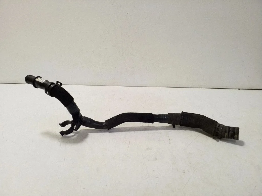 Engine coolant pipe/hose 4KE819928H