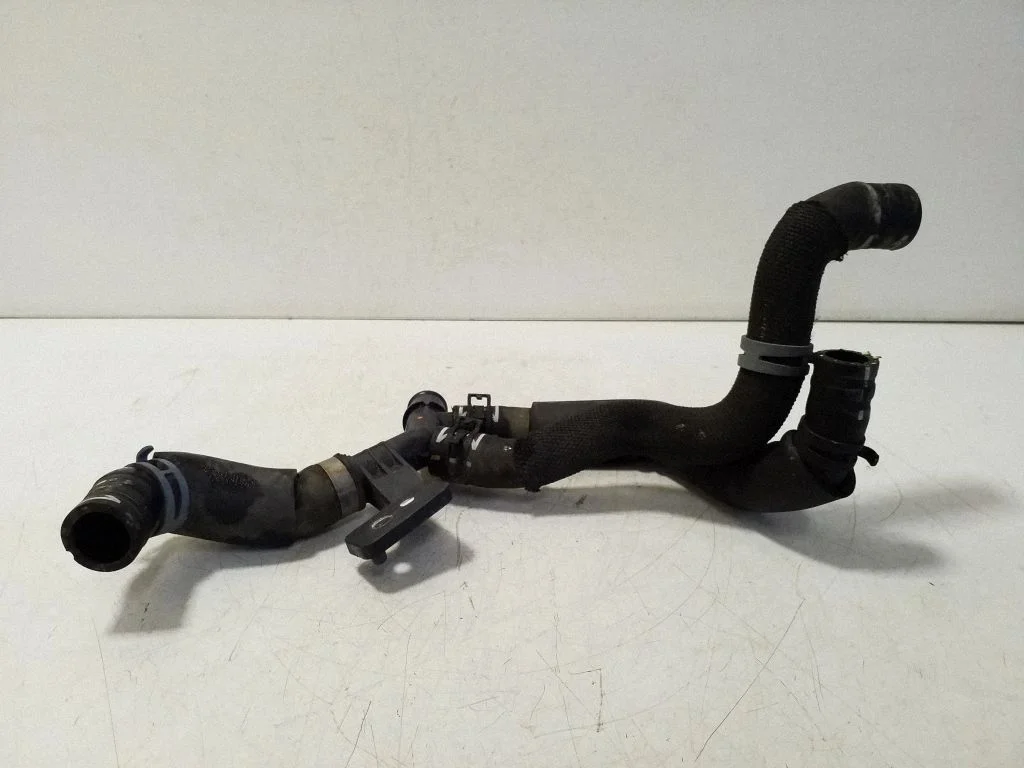 Engine coolant pipe/hose 4KE145947G