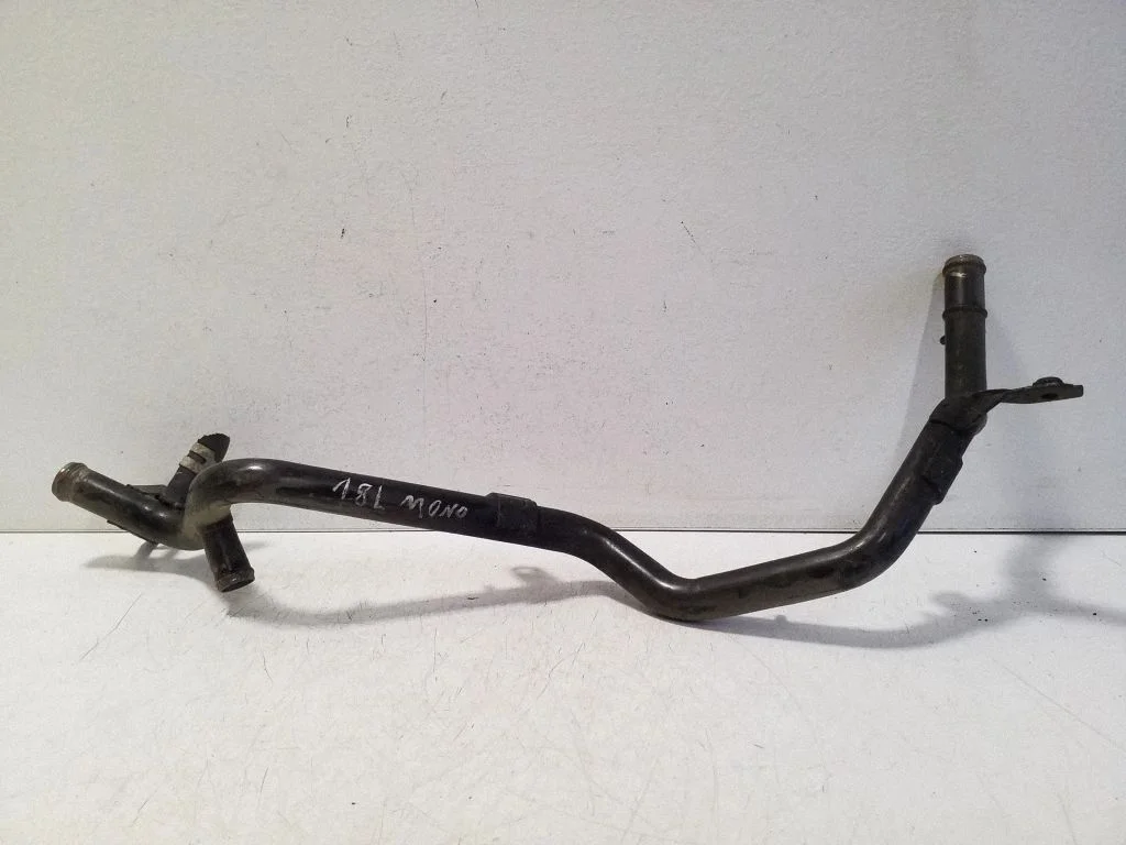Engine coolant pipe/hose 037121065K