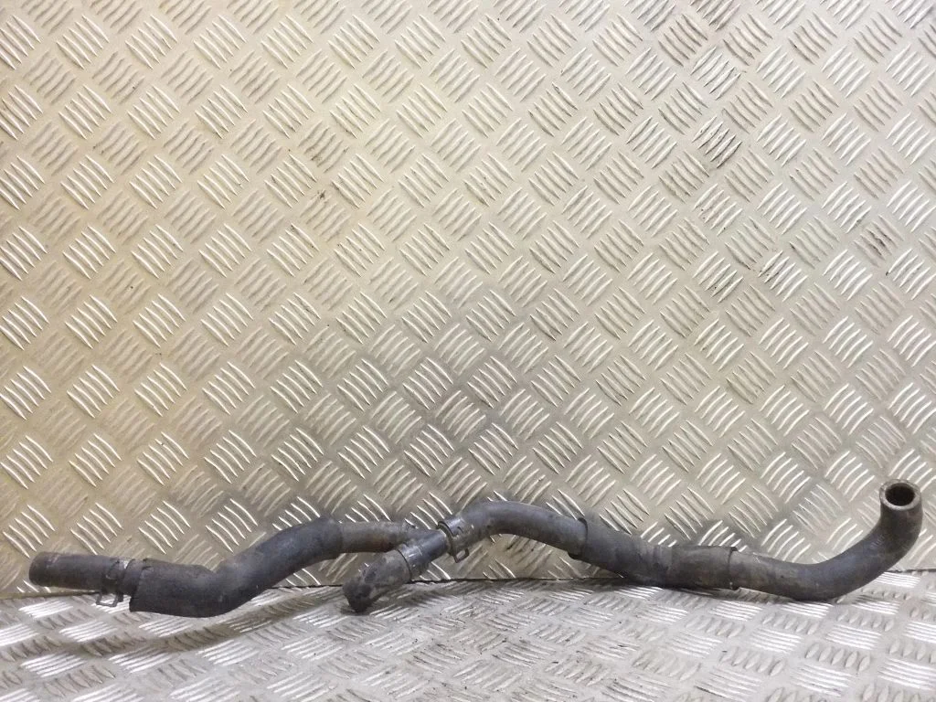 Engine coolant pipe/hose 973123E600A