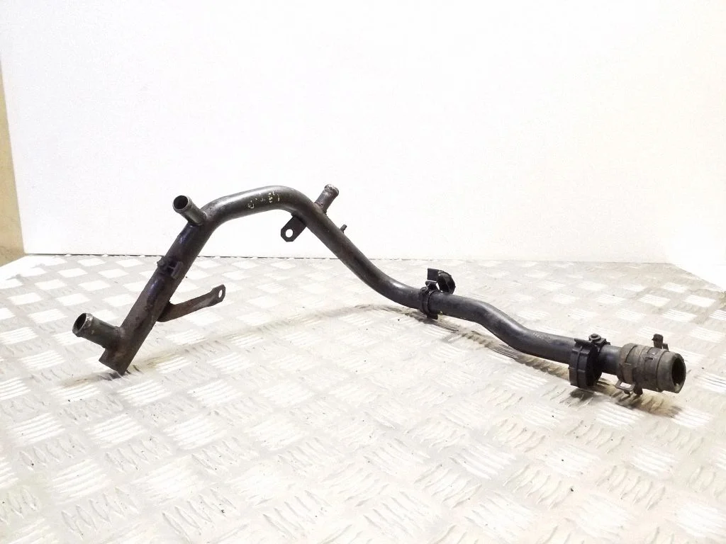 Motora dzesēšanas caurule (-es)/šļūtene (-es)