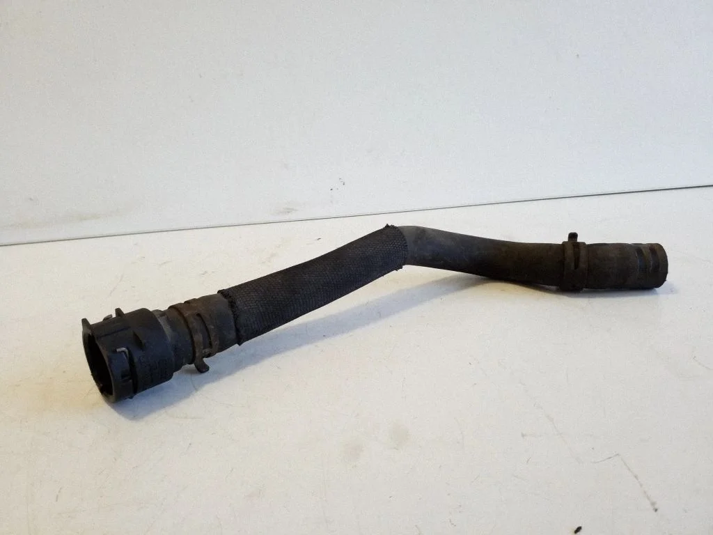 Engine coolant pipe/hose 3B0122291B