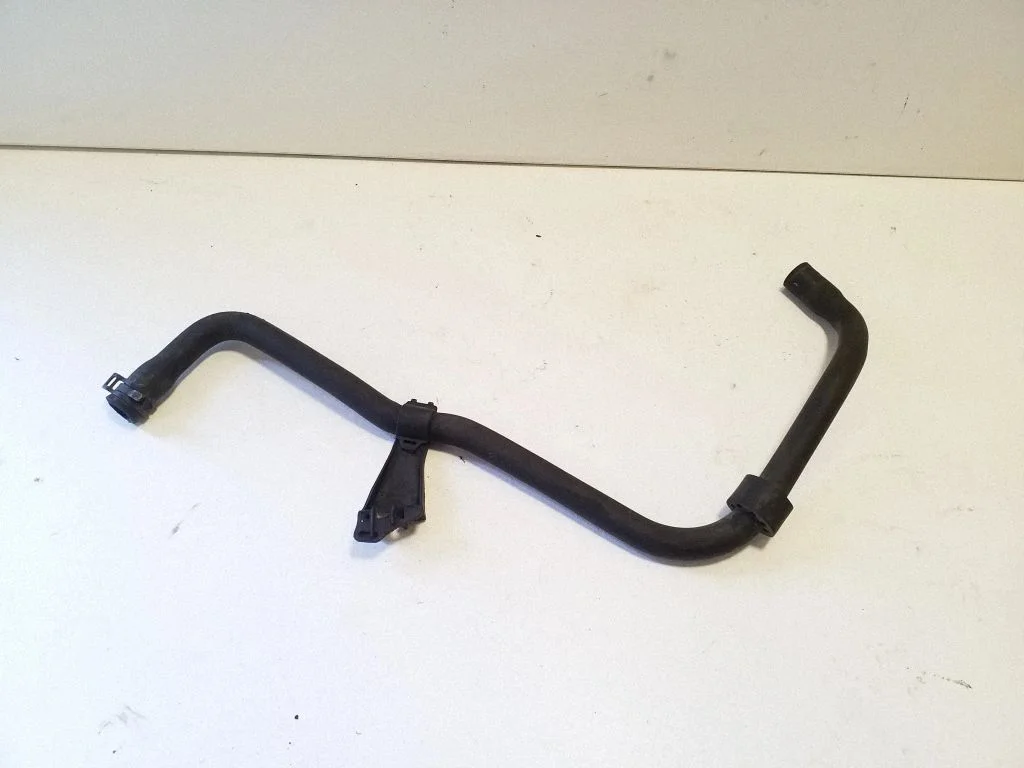 Engine coolant pipe/hose 1K0133687B