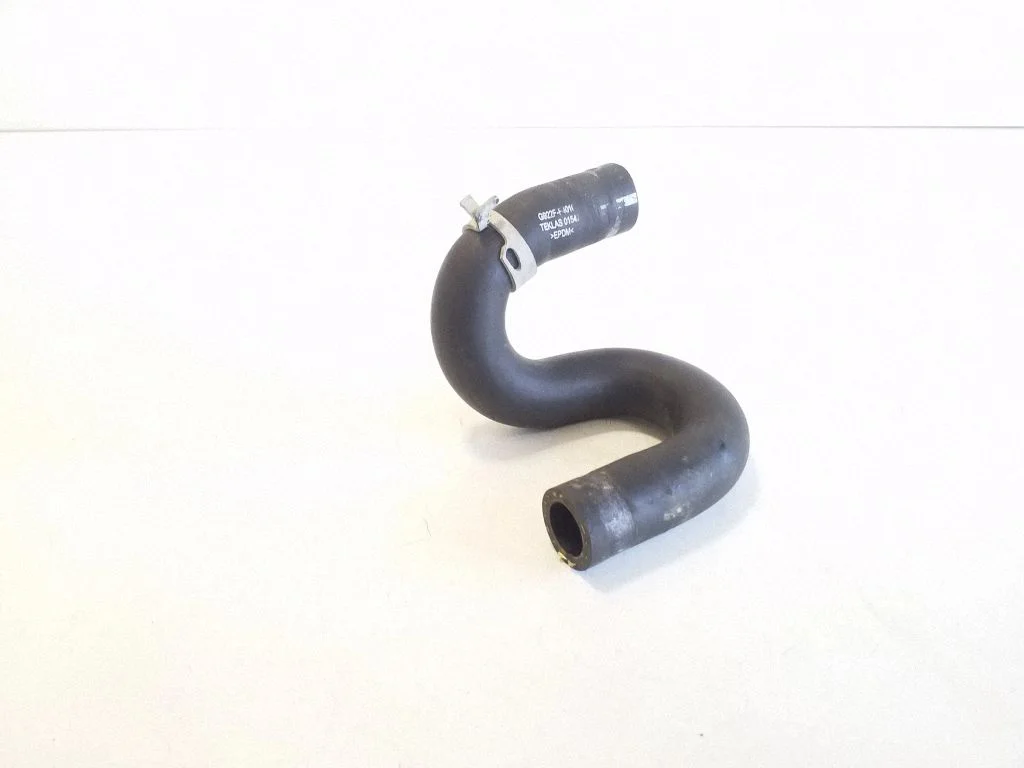 Engine coolant pipe/hose G922FF4010