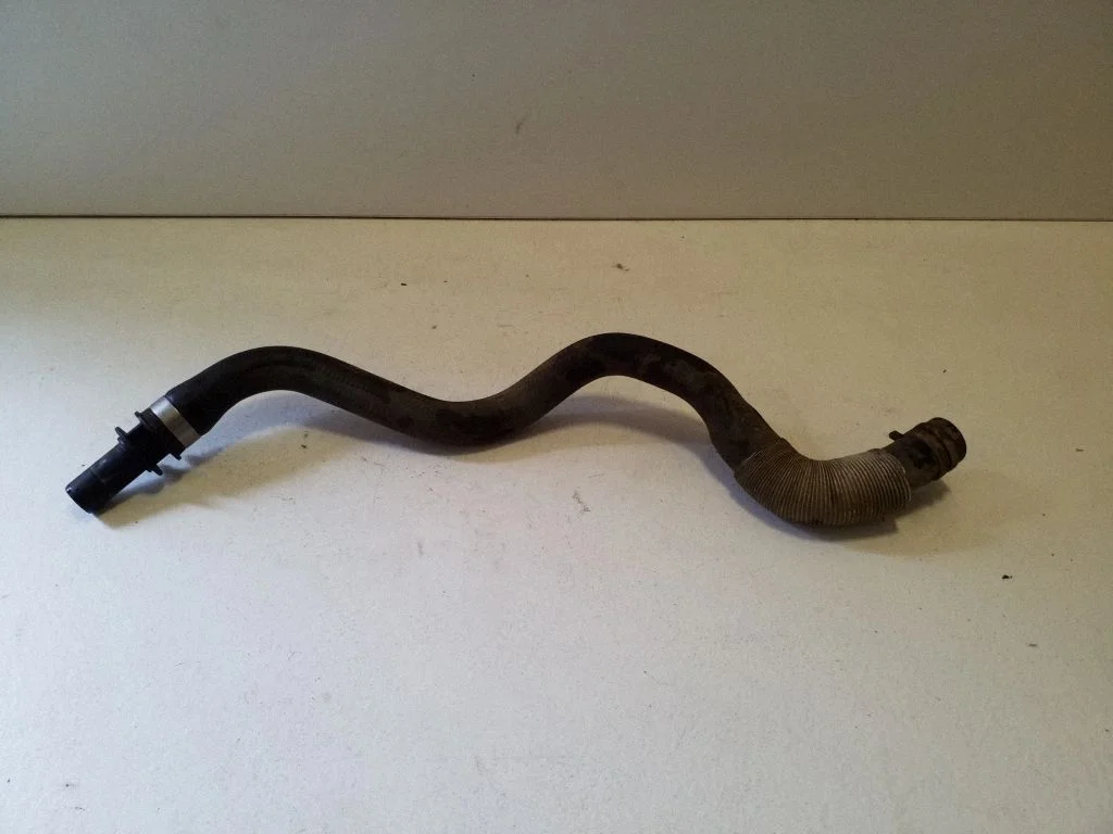 Engine coolant pipe/hose 31319145