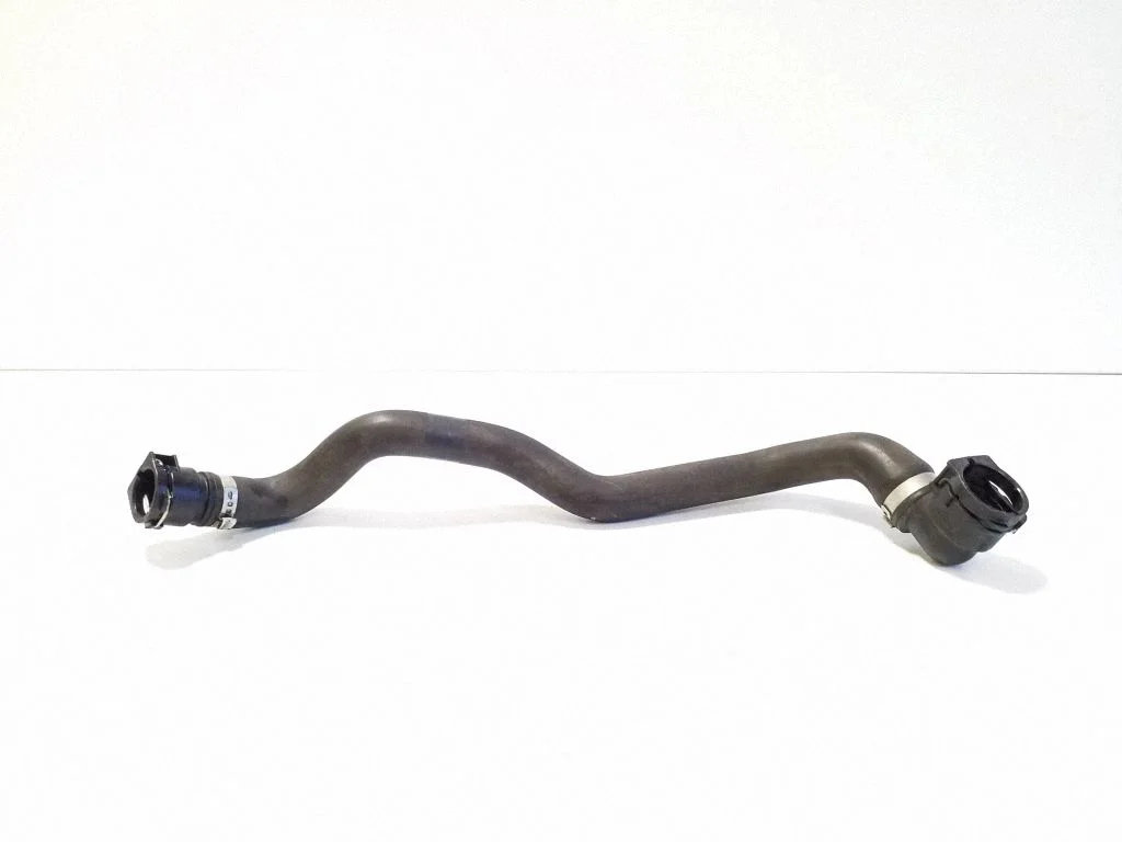 Engine coolant pipe/hose GX738C424AB
