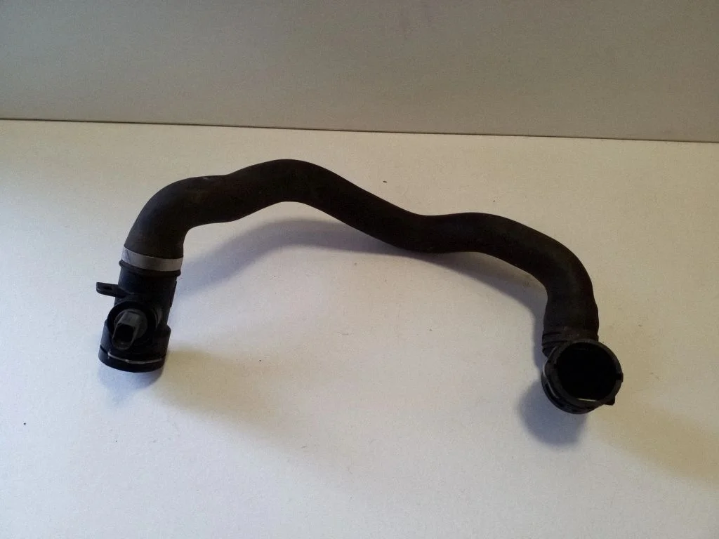 Engine coolant pipe/hose 1K0122051CM