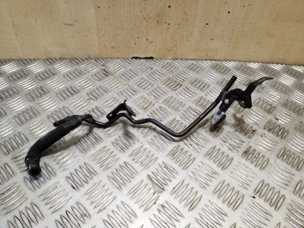 Engine coolant pipe/hose 04L121070AB