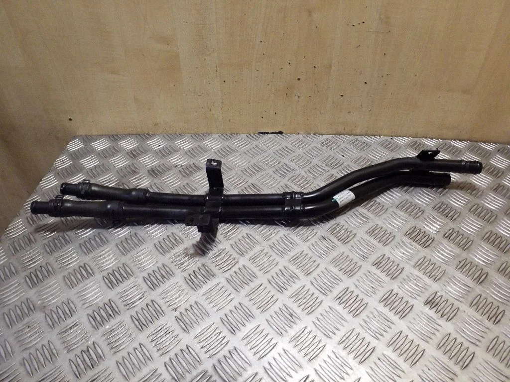 Engine coolant pipe/hose EK3022210