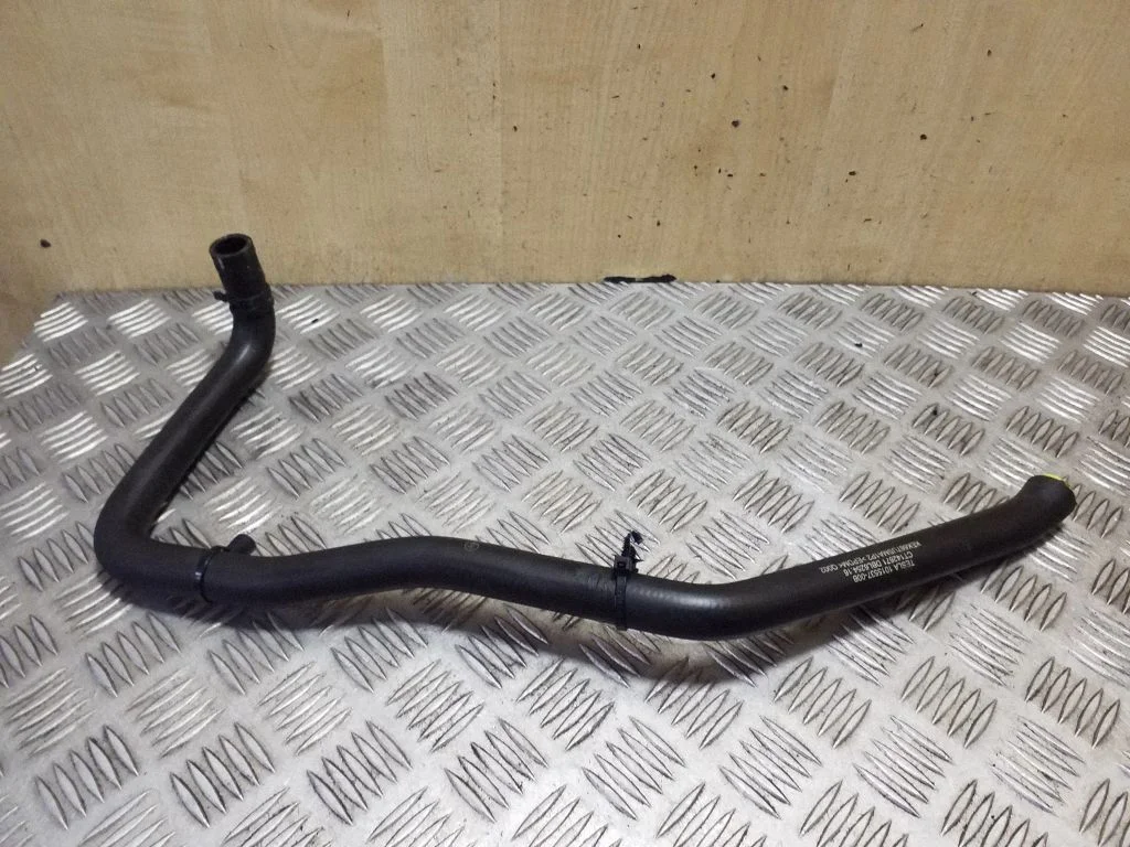 Engine coolant pipe/hose 101553700B