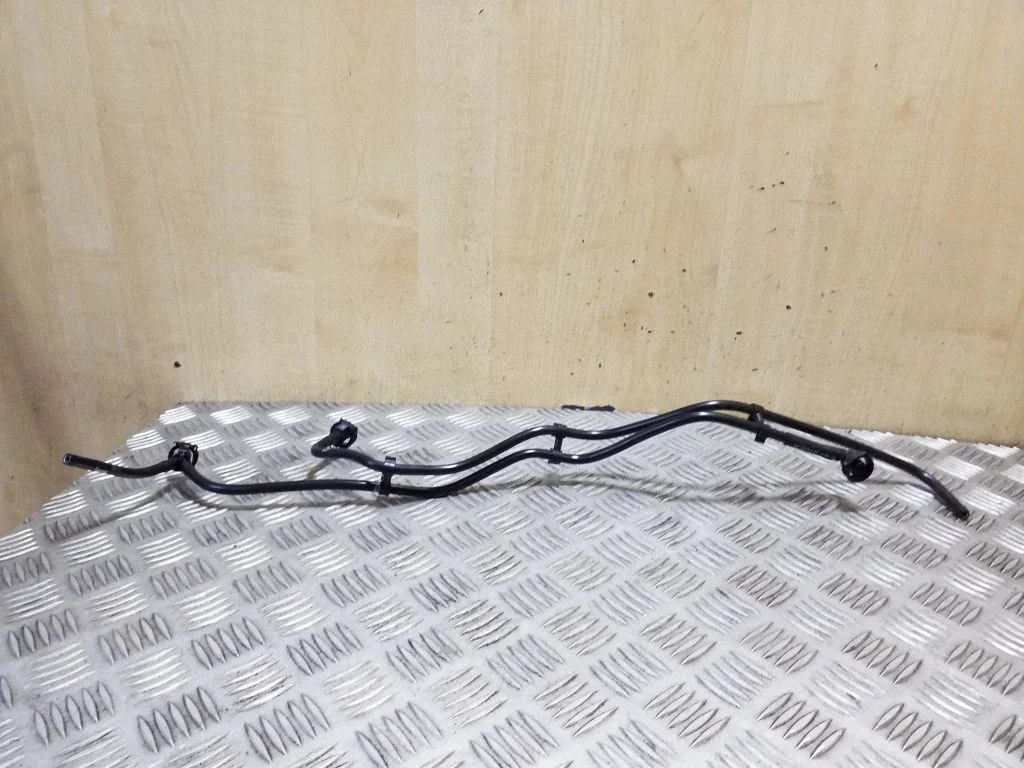 Engine coolant pipe/hose A2425011325
