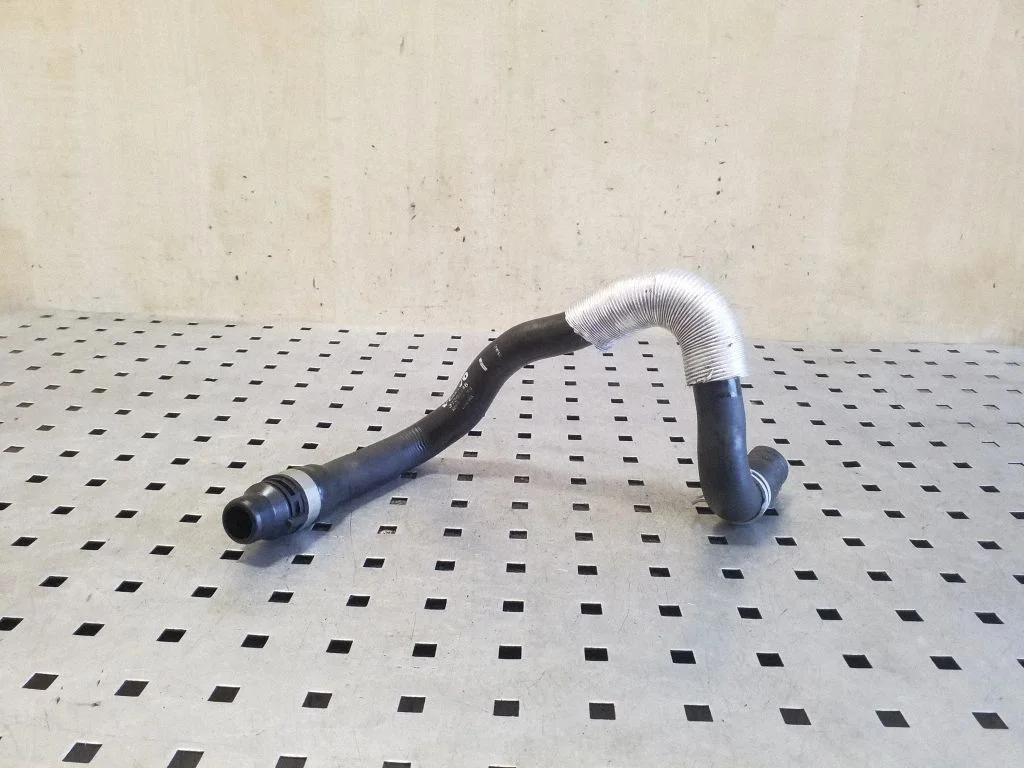 Engine coolant pipe/hose 31368146