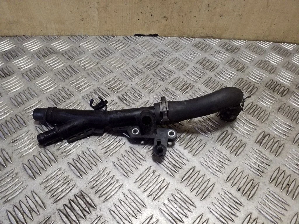 Engine coolant pipe/hose 1321016