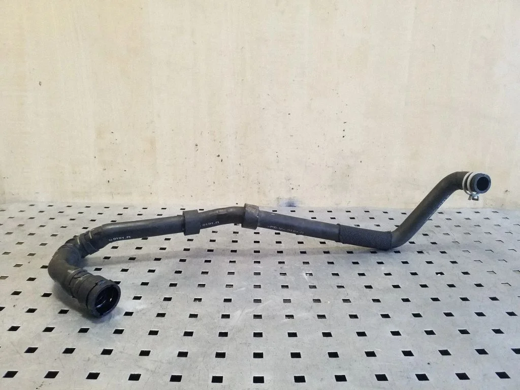 Engine coolant pipe/hose 5Q0820507L