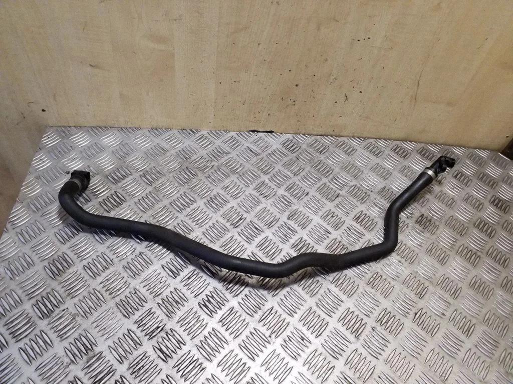Engine coolant pipe/hose 17128511721